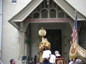 Benediction Corpus Christi 2010.jpg
